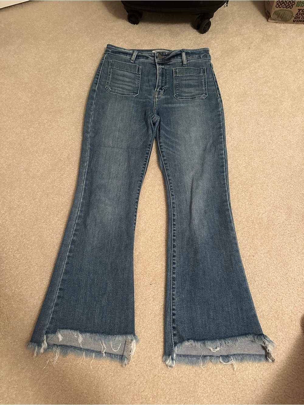 Hidden Women's Blue High-Rise Flared Jeans with Raw Hem 28 zip up flat front